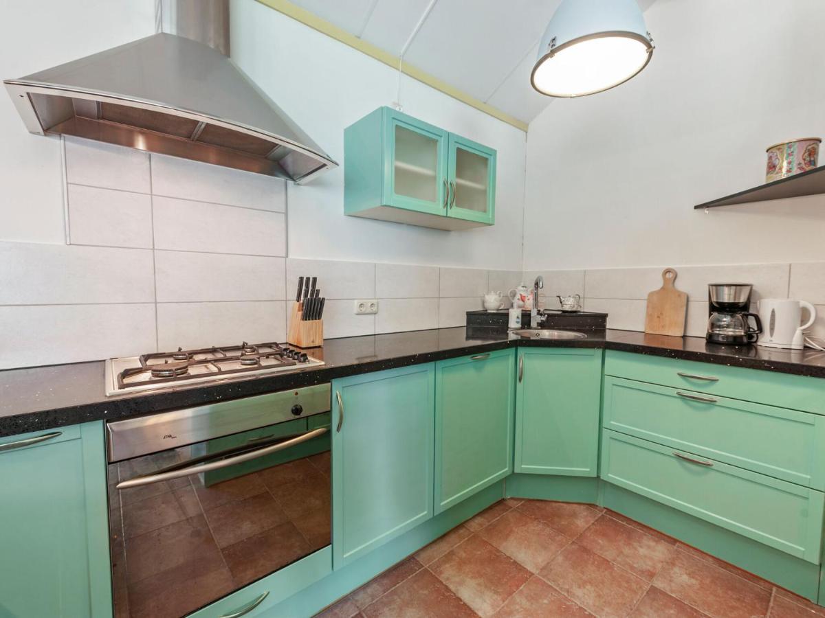 Enticing Holiday Home In Eastermar Near Burgumer Mar Lake Hoogzand Exteriér fotografie