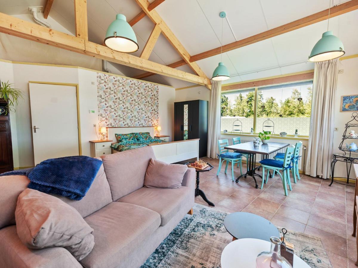 Enticing Holiday Home In Eastermar Near Burgumer Mar Lake Hoogzand Exteriér fotografie
