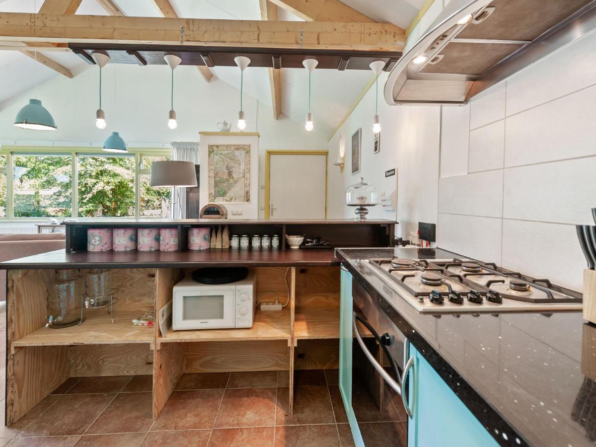 Enticing Holiday Home In Eastermar Near Burgumer Mar Lake Hoogzand Exteriér fotografie