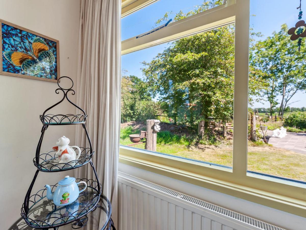 Enticing Holiday Home In Eastermar Near Burgumer Mar Lake Hoogzand Exteriér fotografie